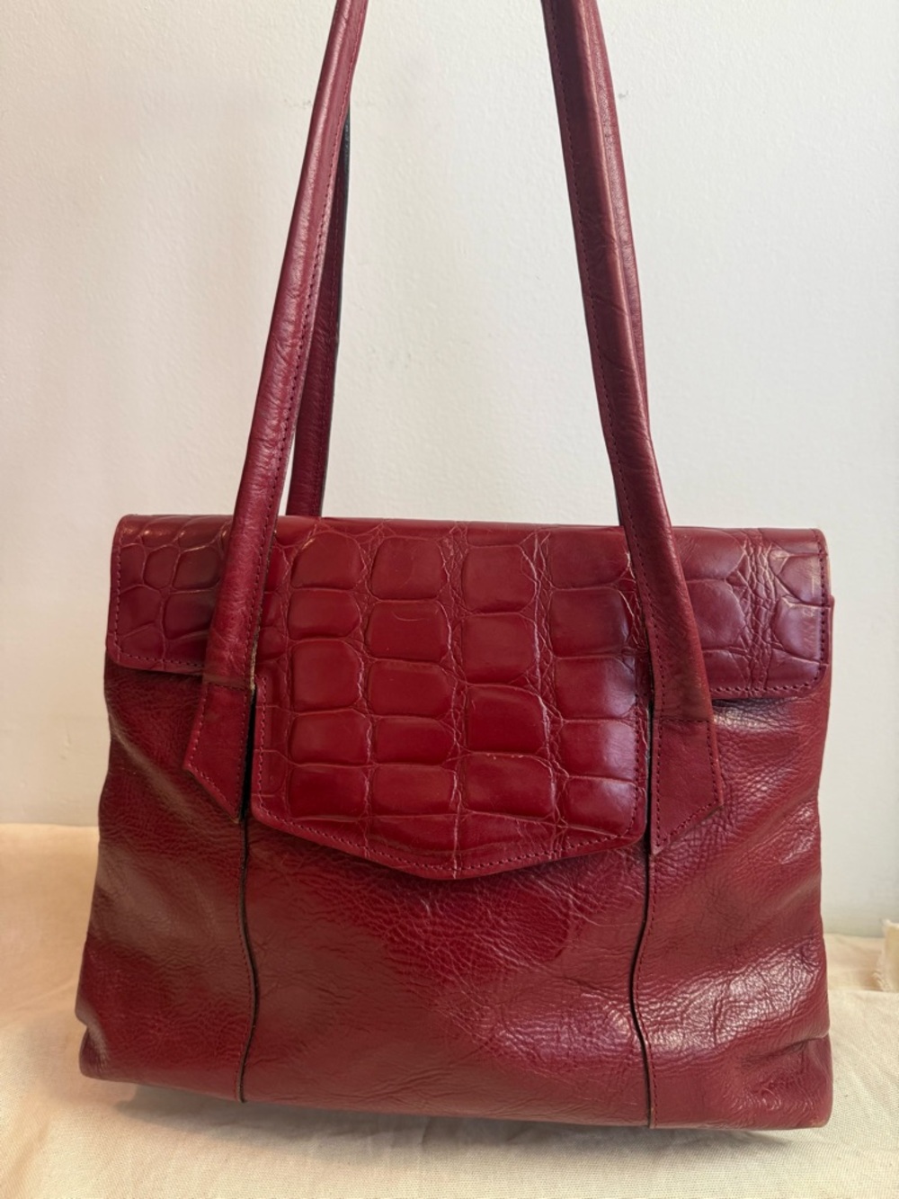 90s Oxblood Burgundy Leather Tote Croc Embossed Shoulder Bag Minimalist Slouchy